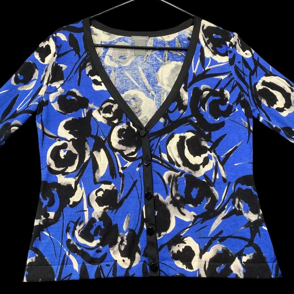 Ann Taylor Womens Blue & Black Floral Cardigan Sweater M Silk Blend Button Front